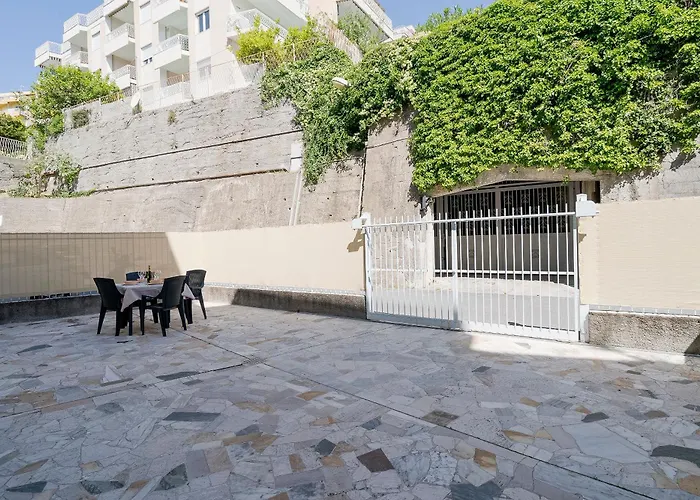 Guesthost - Holiday! Ambra Mini Flat San Remo